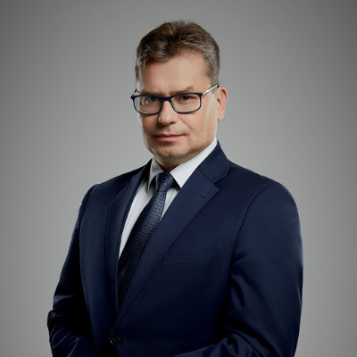 Robert Gałęski - radca prawny udzielający porad zakresu prawa oświatowego